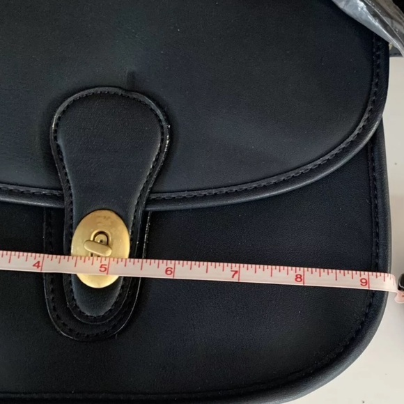 Private Label Black Shoulder Bag - Picture 4 of 5